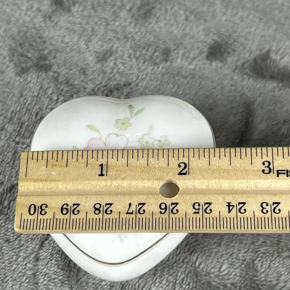 N/A hammersley trinket